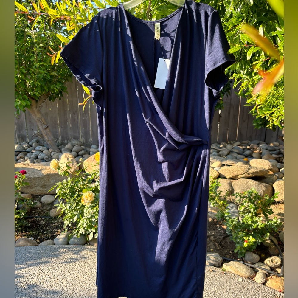 24 seven plus size comfort Apparel short sleeve v-neck faux wrap dress size 1X - Picture 7 of 8